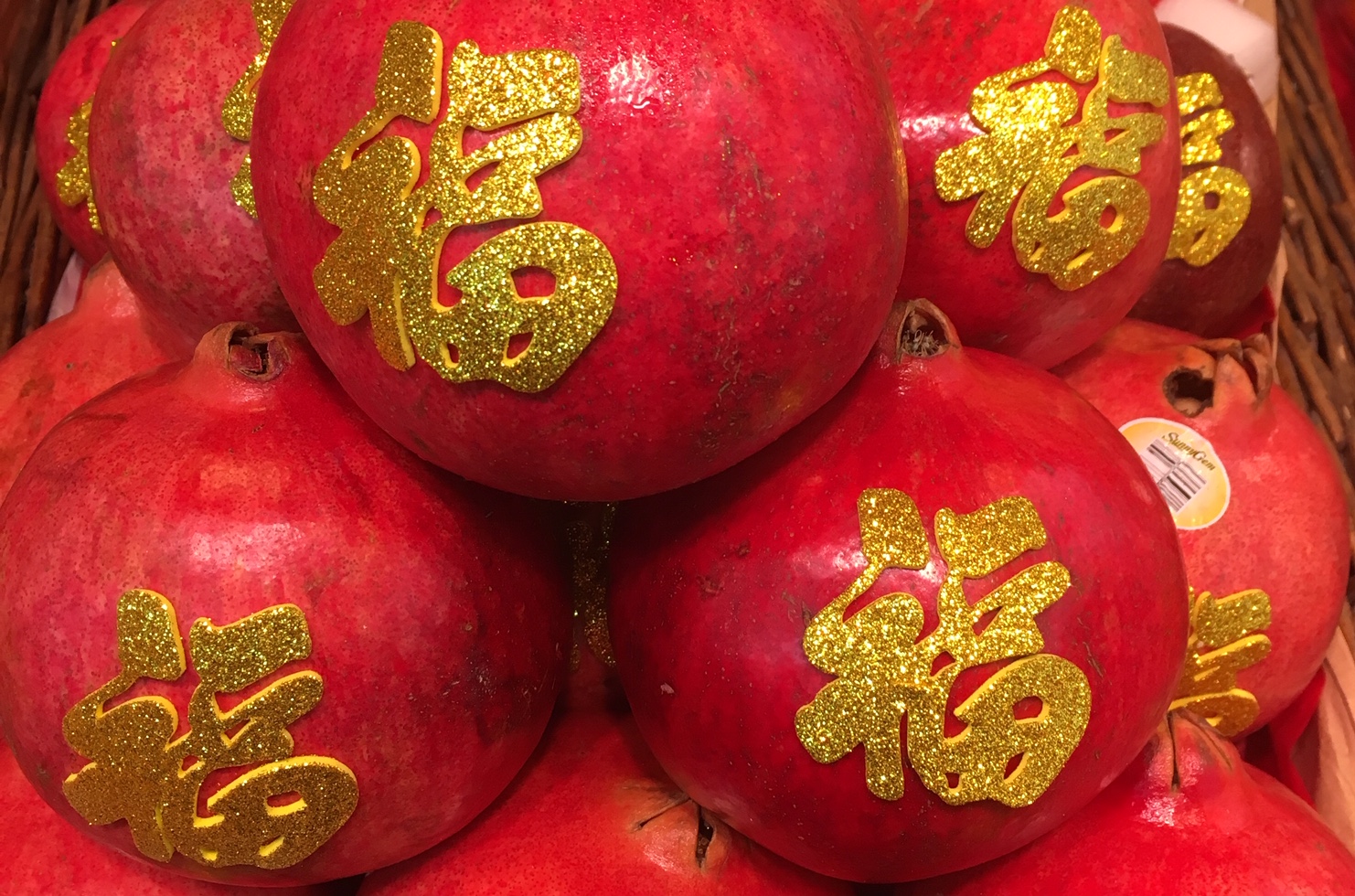 At Chinese New Year, food brings communities together
